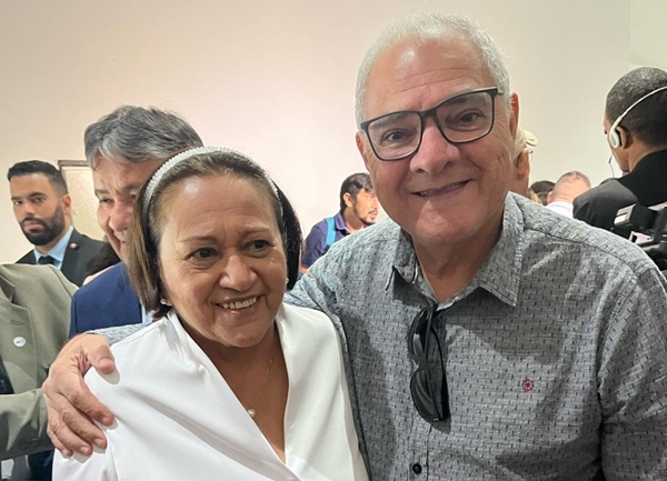 Ao lado de partidários macauenses, Albimar Mello participa da posse de Fátima Bezerra na presidência do Consórcio Nordeste