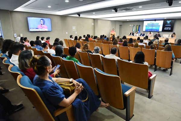 Audiência pública no Legislativo traz à tona debate sobre “Licença Adoção”