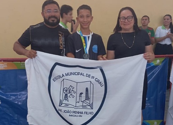 Macau: Aluno da Escola Municipal Padre João Penha Filho é medalhista de xadrez pelo segundo ano consecutivo 