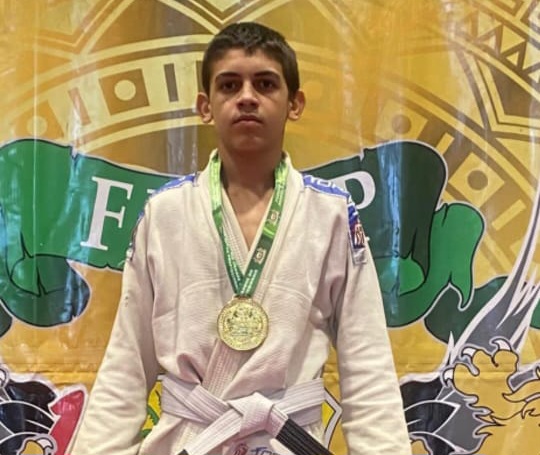 Esporte: Marcley Ângelo incentiva atletas macauenses do Jiu-jitsu que conquistam medalhas