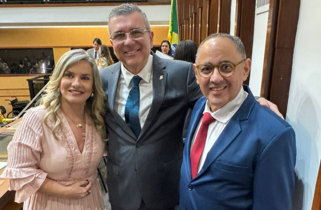 Macauense Celso Amâncio em “Terras Soteropolitanas” na Assembleia Legislativa