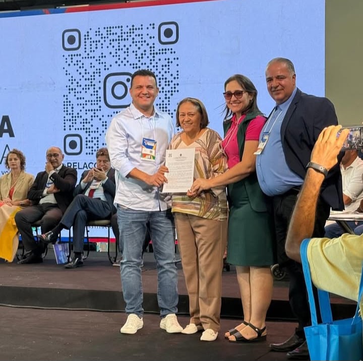 Prestígio: Prefeito Hélio Miranda representa Guamaré e municípios do RN em lançamento do programa Terra Cidadã