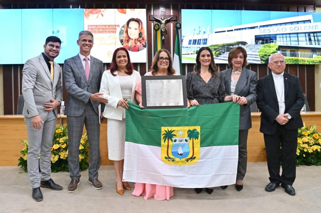 Trajetória de Denise Lins é celebrada na ALRN com título de cidadã Norte-Rio-Grandense