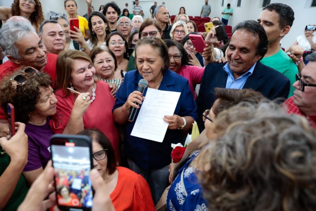 Governadora sanciona Plano de Cargos, Carreira e Remuneração dos funcionários da Educação