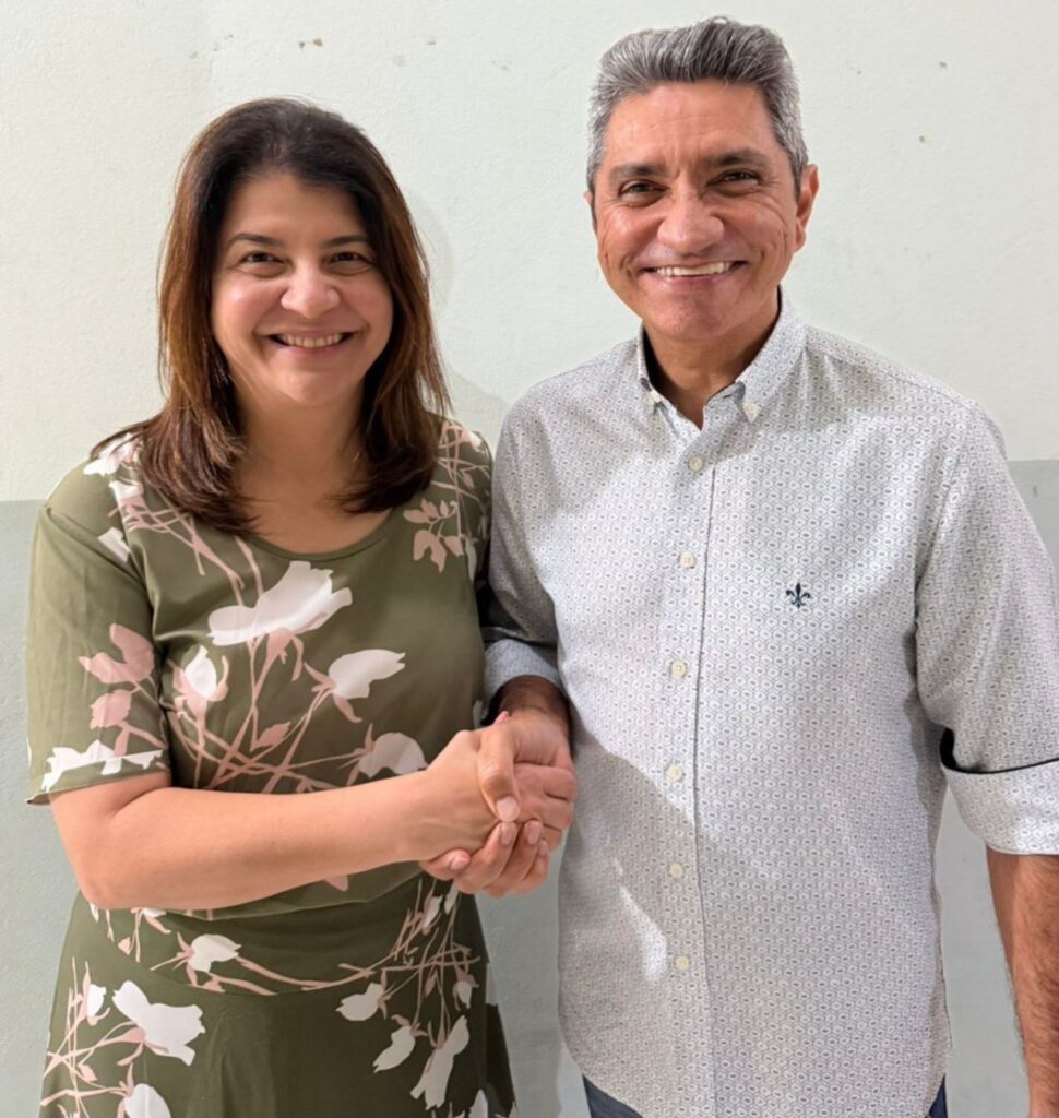 Carla Dickson fortalece base política em Parnamirim com apoio de Salatiel de Souza