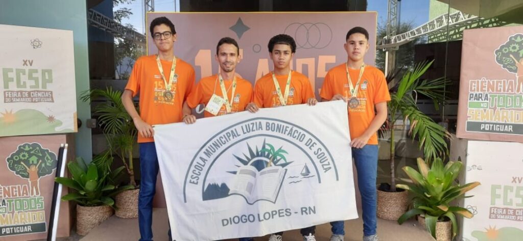 1º lugar: Alunos de Diogo Lopes se destacam em Feira de Ciências do Semiárido Potiguar com pesquisa sobre meio ambiente