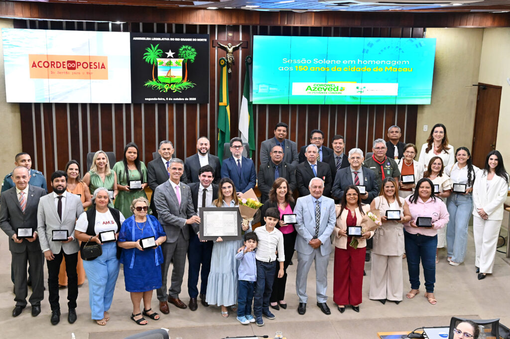 Solenidade na Assembleia Legislativa homenageia os 150 anos de Macau