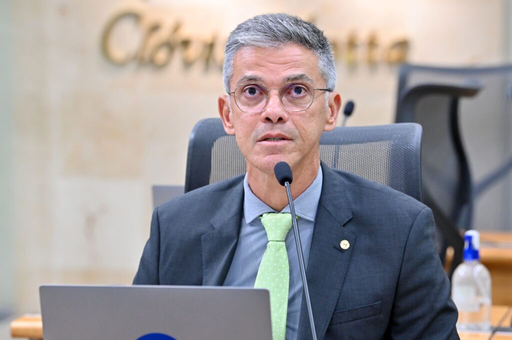 Coronel Azevedo fala sobre crise de segurança no Rio de Janeiro