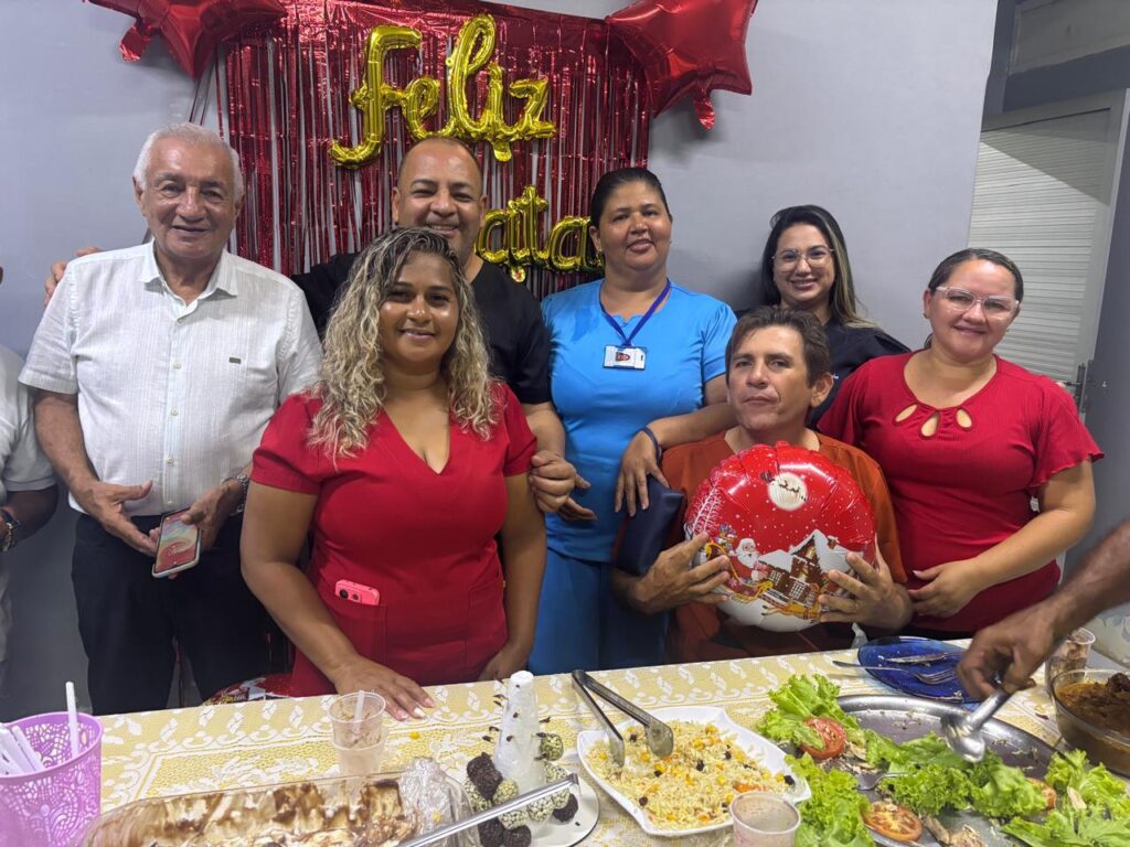 Vice-Prefeito Raimundo Nonato visita o Hospital de Macau na véspera do Natal