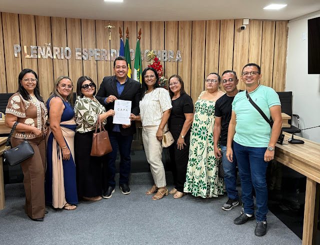 Macau: Professor-Vereador Edvaldo encerra 2025 com aprovação de projeto que valoriza os profissionais da educação e fortalece a gestão escolar