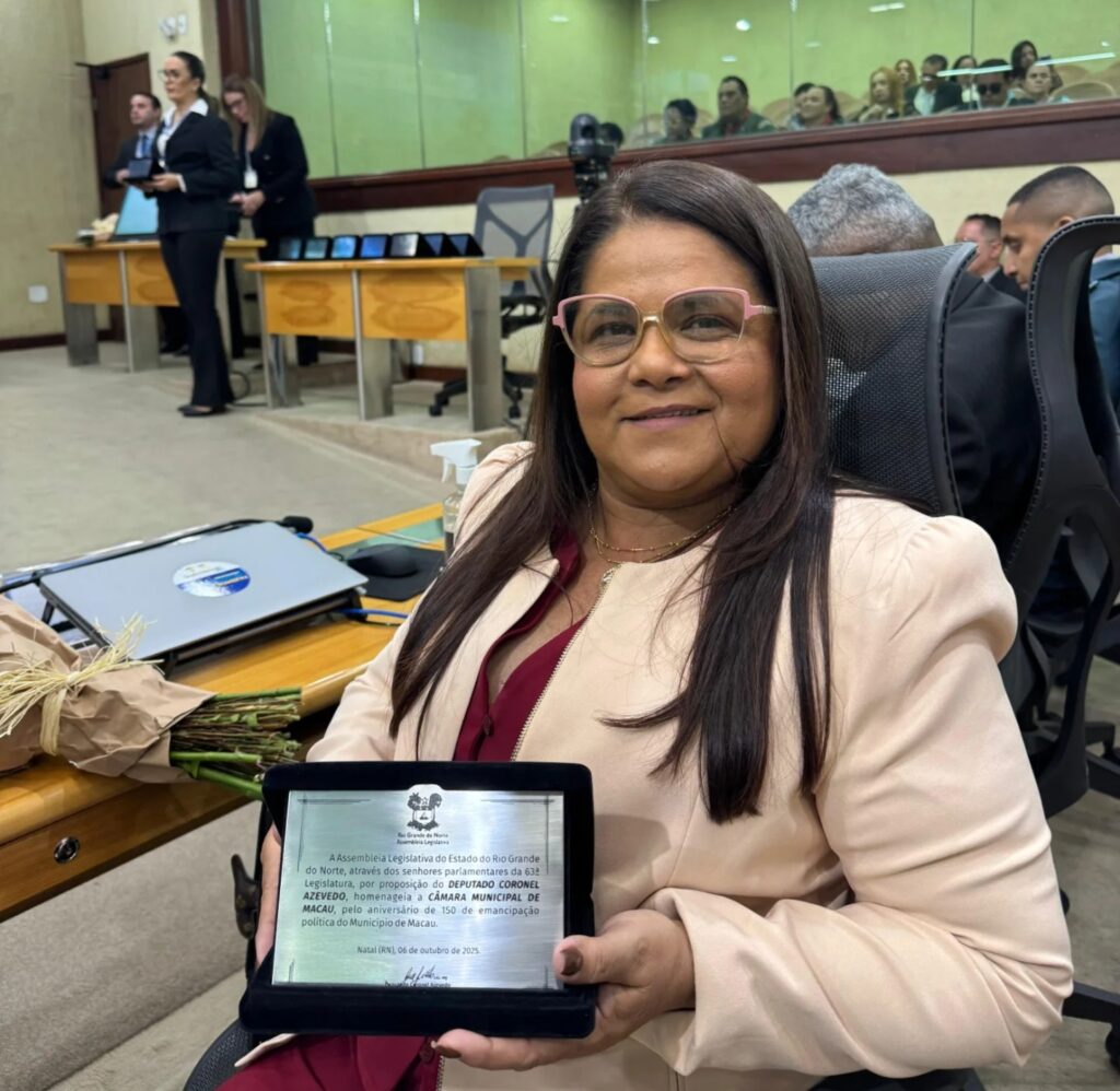 No comando da Câmara de Macau, vereadora Ceição Lins encerra o ano com 13º e salários dos servidores quitados 