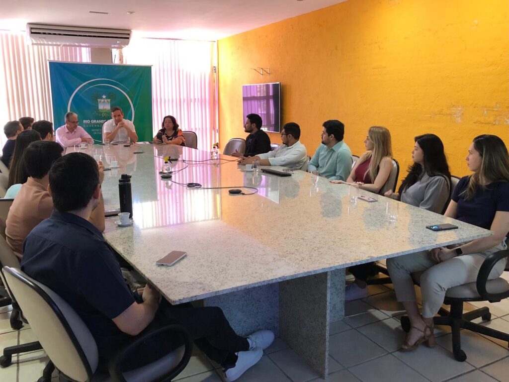 Receita do RN cresce mais de 13% e despesa com pessoal volta a cair em 2025