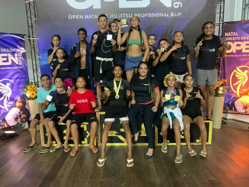 Atletas de Macau conquistam título no Open Natal de Jiu-jitsu e garantem vagas para o Mundial