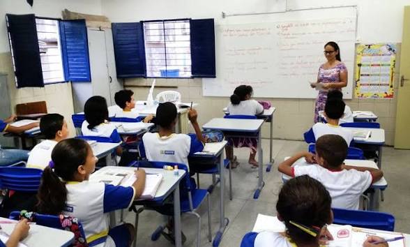 Governo do RN convoca mais 530 professores aprovados em concurso público