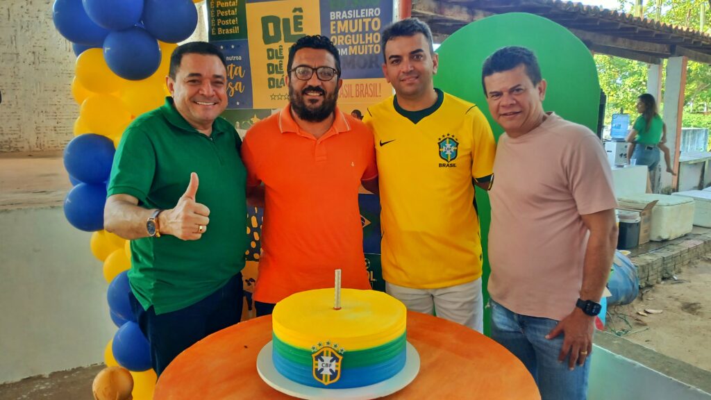 Ítalo Mendonça prestigia aniversário de Xandal em Pendências ao lado de Bibiano e Juninho Saia Rodada