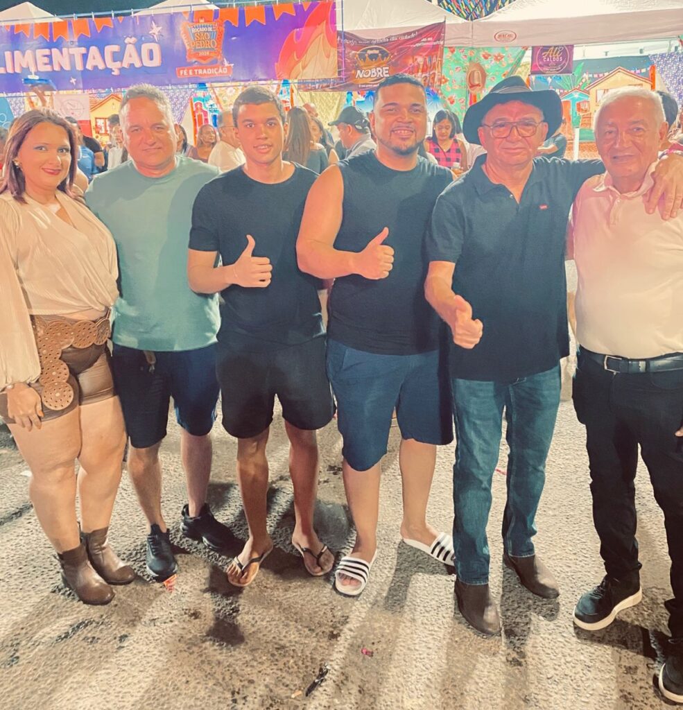 Vice-prefeito Raimundo Nonato participa da abertura do Roçado de São Pedro