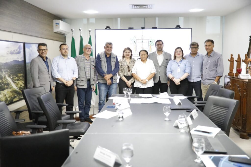 Governo do RN resgata projeto de aterros e Funasa anuncia construção de cisternas
