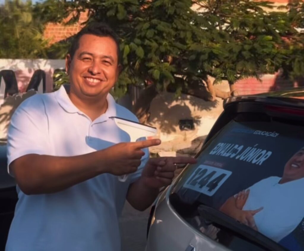 Edvaldo Júnior inicia campanha pelas ruas de Macau