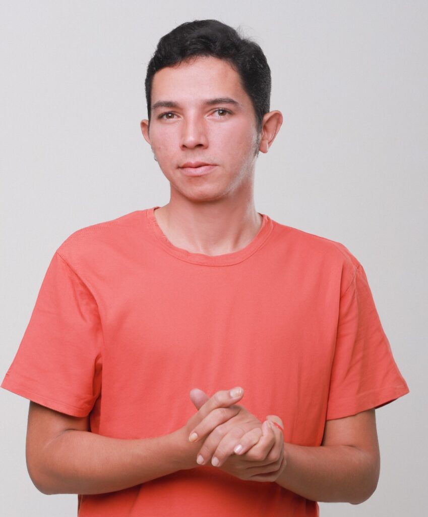 De Macau para o mundo: Bruno Barbosa amplia atuação nas artes e na comunicação e participa de gravação com Léo Dias